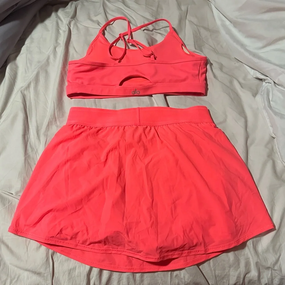 Alo set fluorescent pink coral - Picture 3 of 5